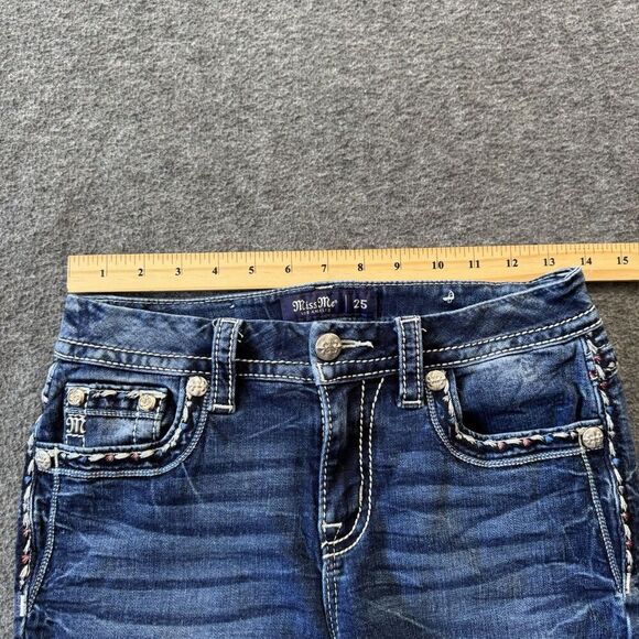 Miss Me Shorts Curvy Bermuda Women’s Size 25 Embellished Embroidered Rhinestone - Picture 8 of 11